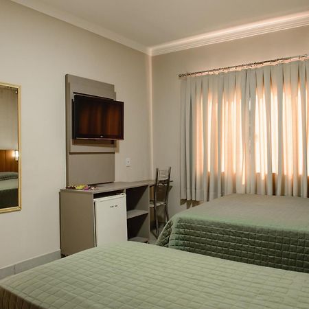Hotel Trevo Cascavel Luaran gambar
